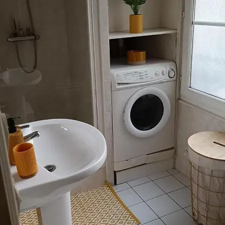 Au Coeur De A 1 Kilometre De La Tour Eiffel